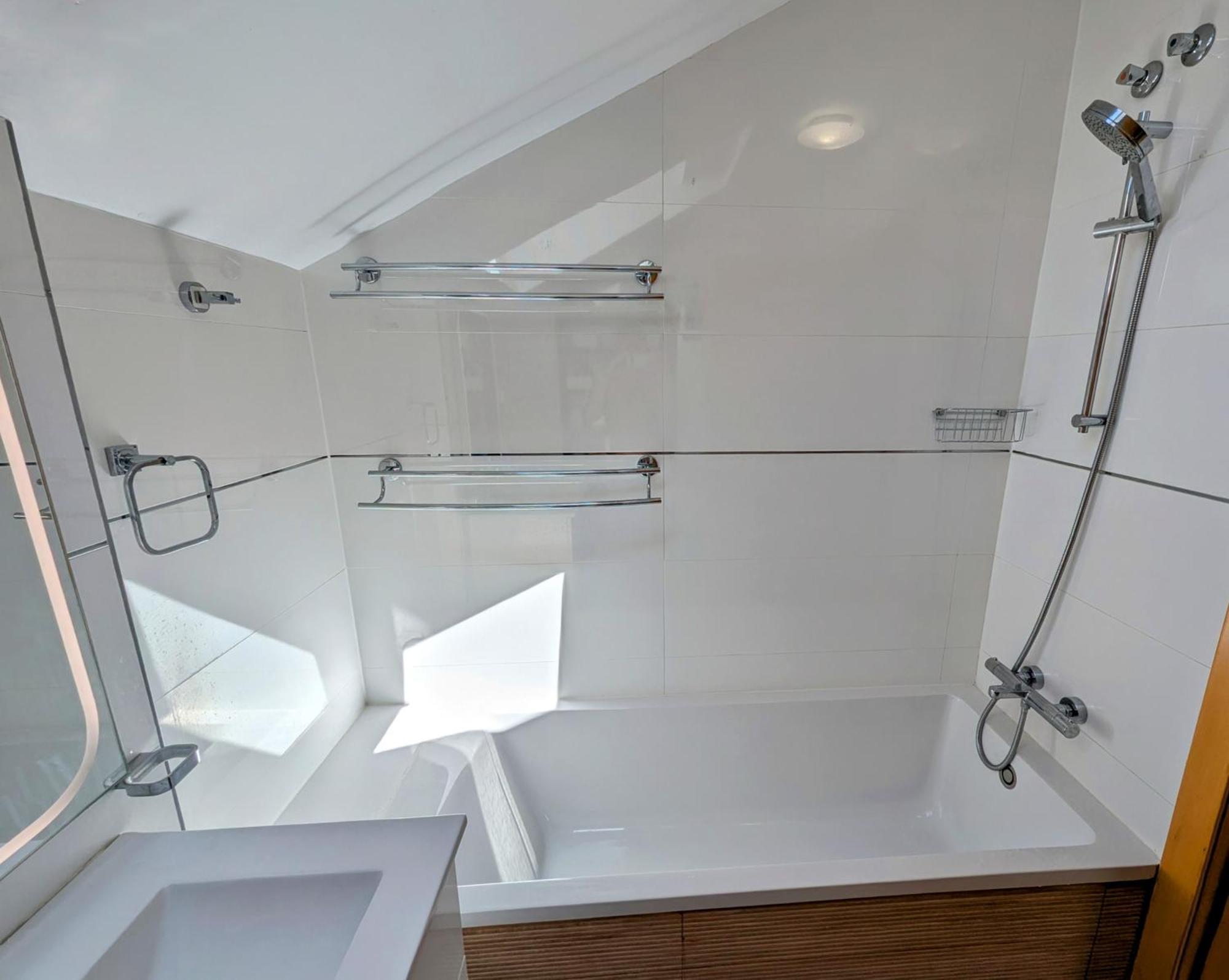 Modern Penthouse Apartment - 1 Min From The Beach Fuengirola Bagian luar foto