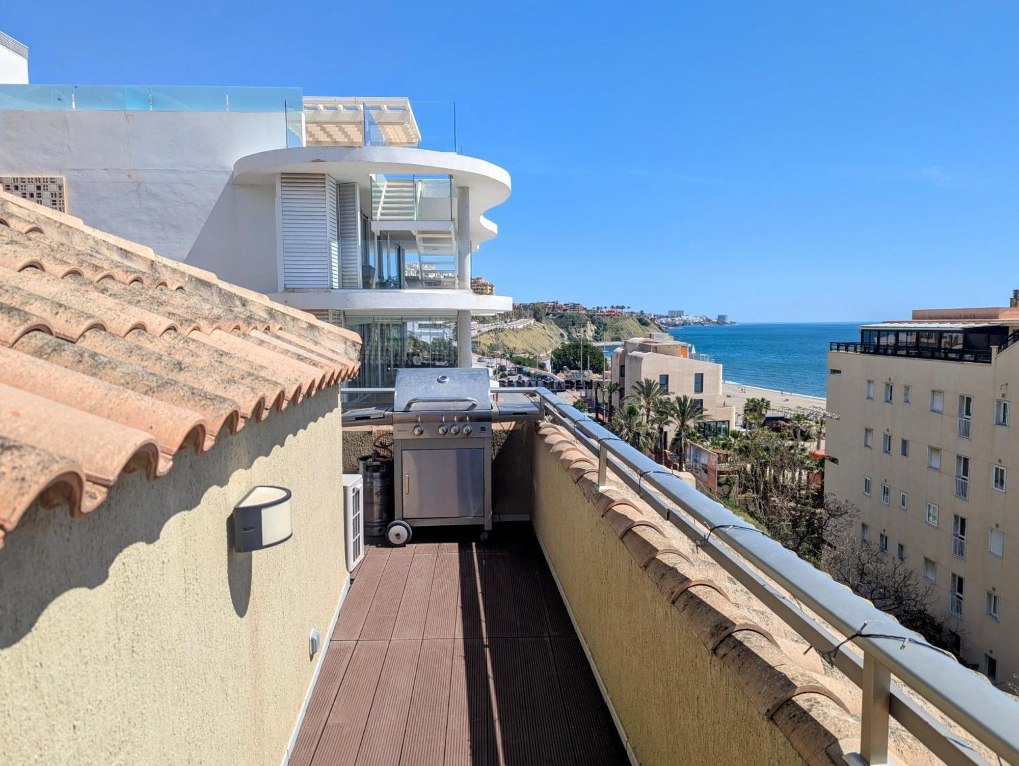 Modern Penthouse Apartment - 1 Min From The Beach Fuengirola Bagian luar foto